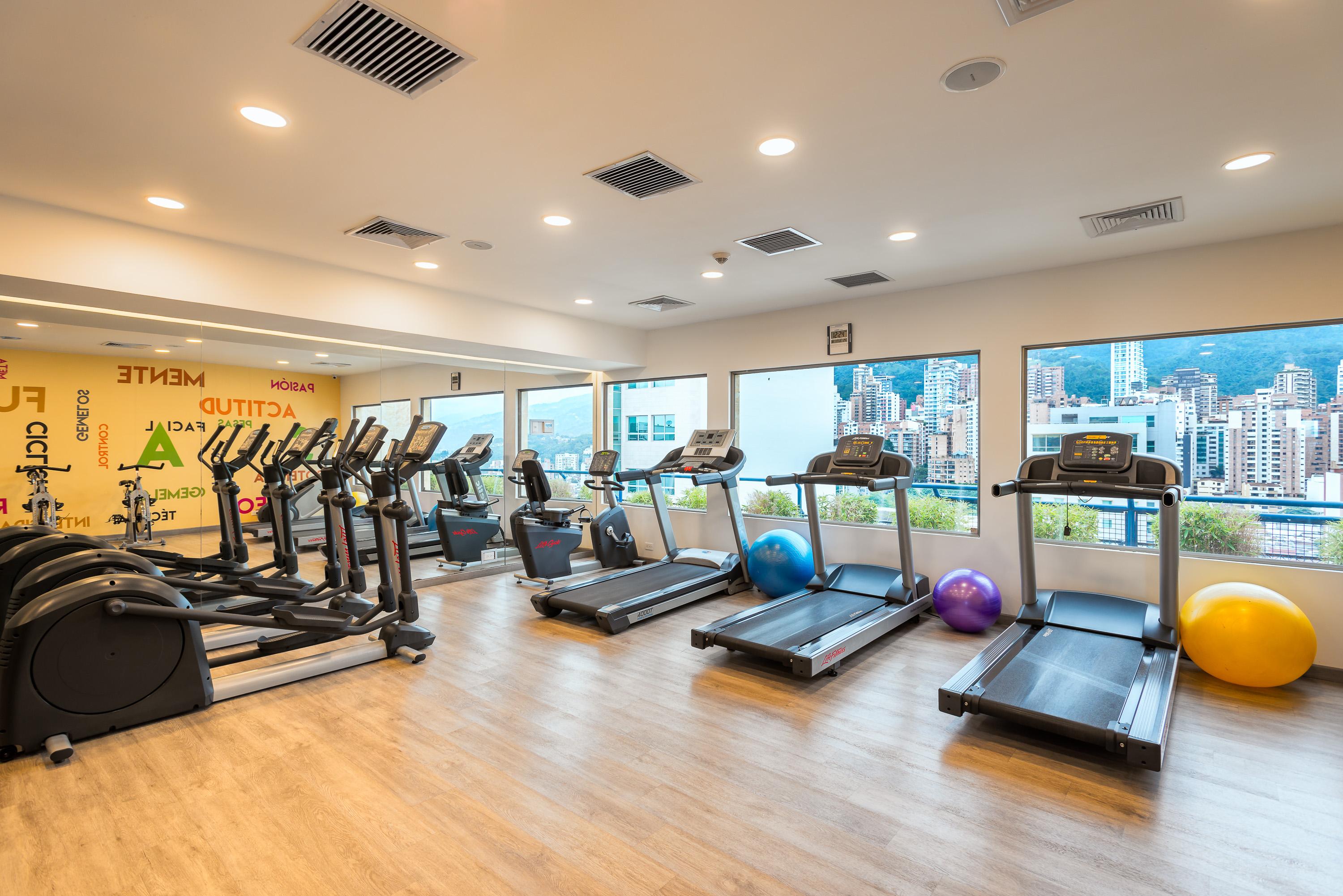 Hotel Dann Carlton Bucaramanga Exteriér fotografie The gym at the hotel