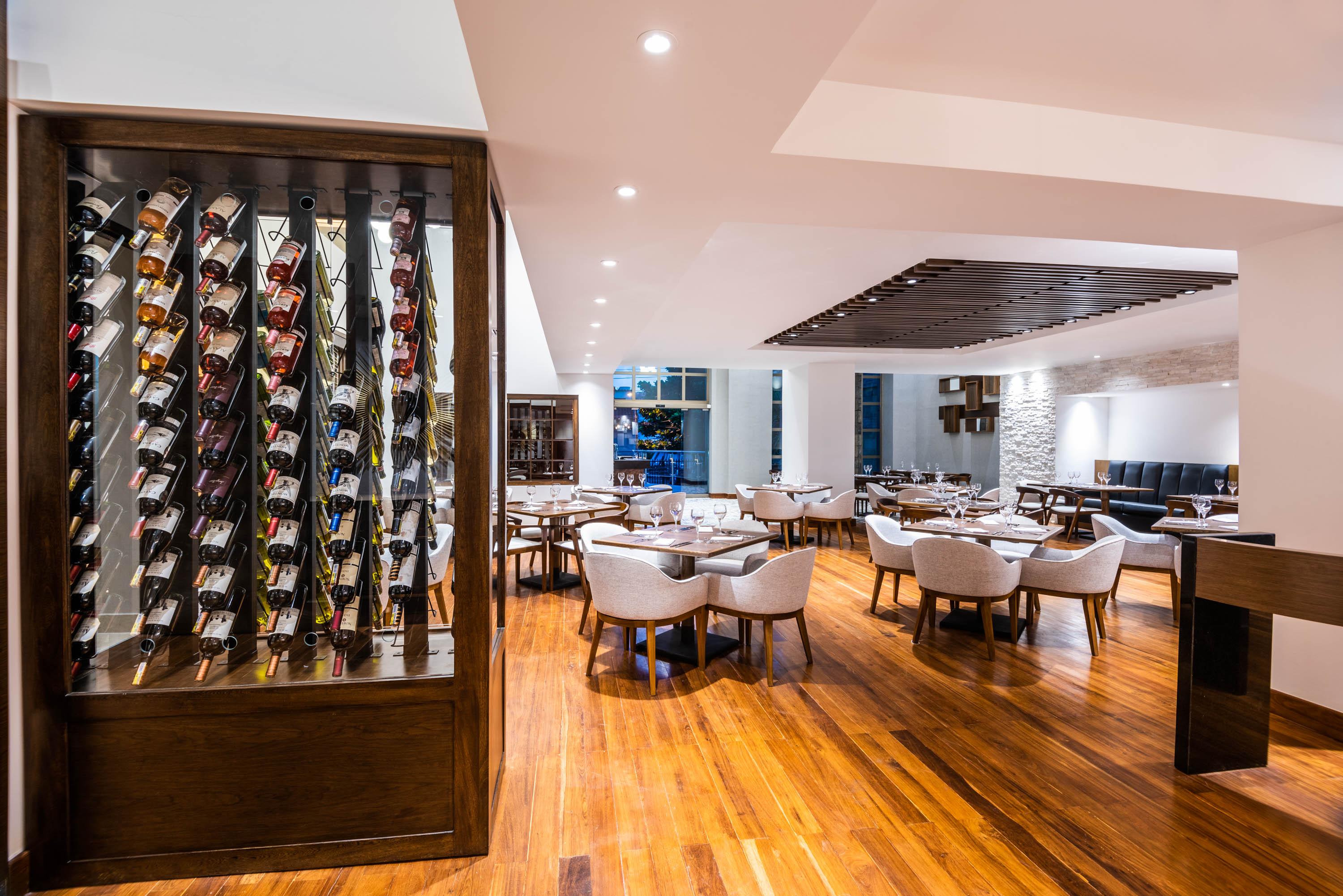 Hotel Dann Carlton Bucaramanga Exteriér fotografie The interior of the restaurant